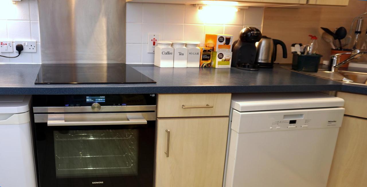 Stunning Central Exeter Apartment With Balcony And Fantastic View Exterior photo